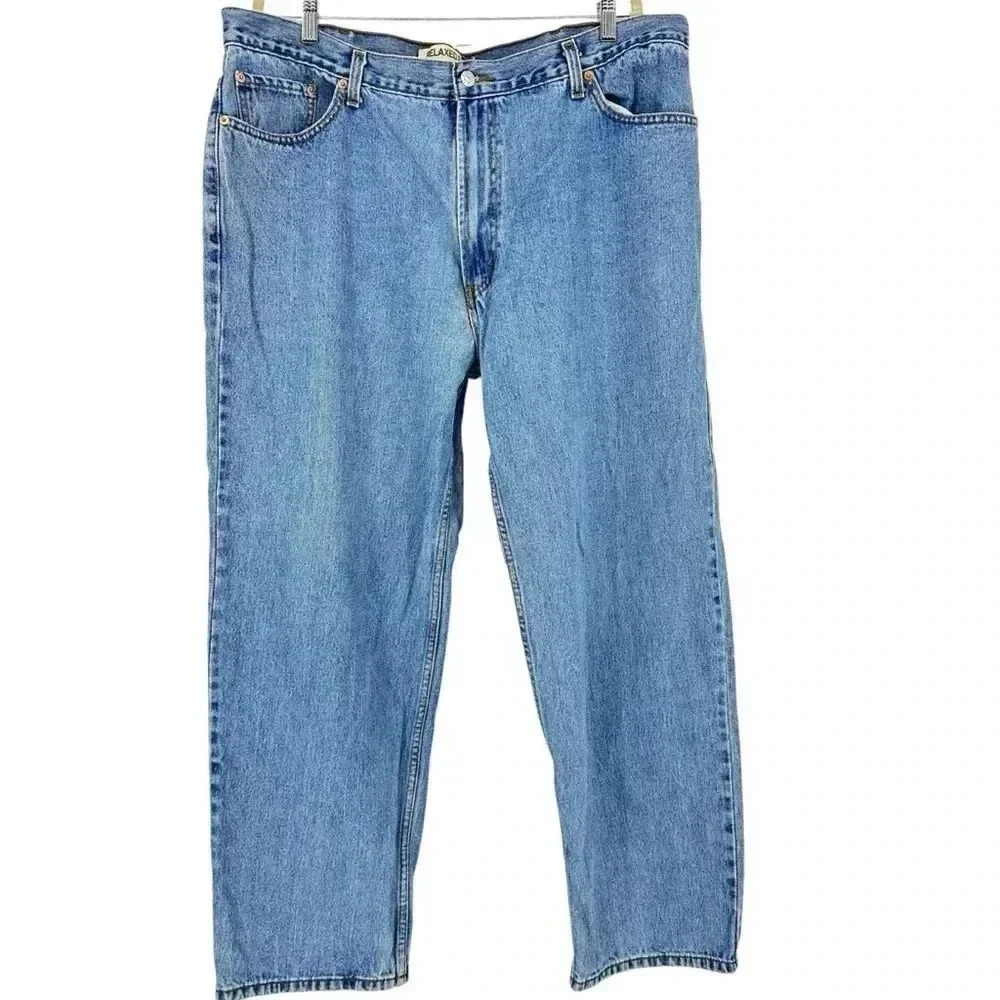Levi’s 550 44”x32” relaxed fit jeans